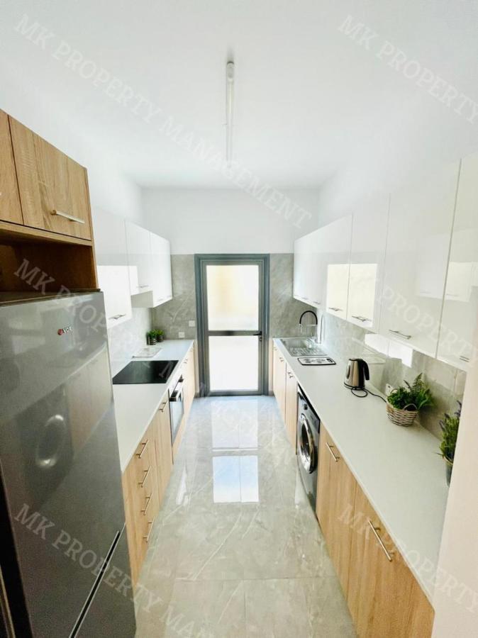 Coastal Getaway Appartement Larnaca Buitenkant foto