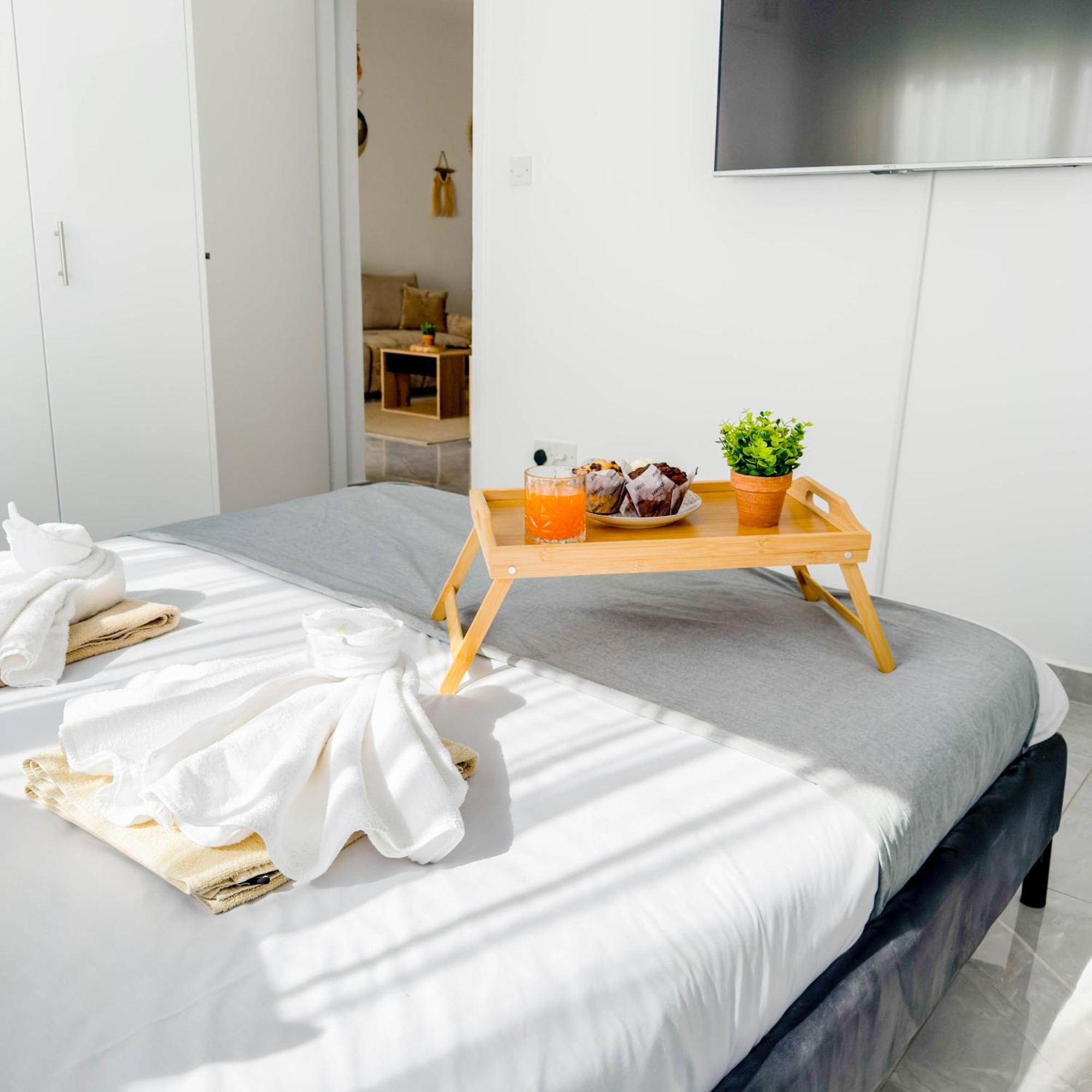 Coastal Getaway Appartement Larnaca Buitenkant foto